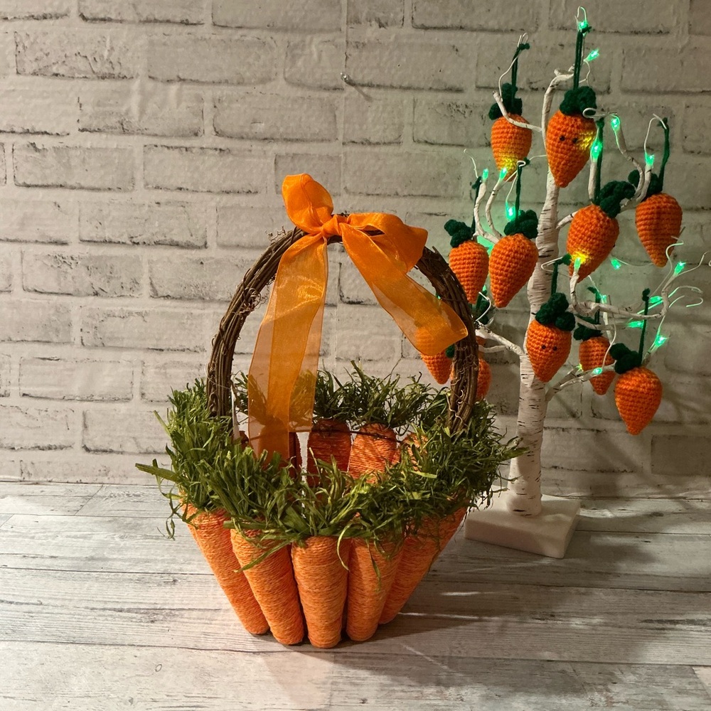 BUNNY BOULEVARD Carrot Basket